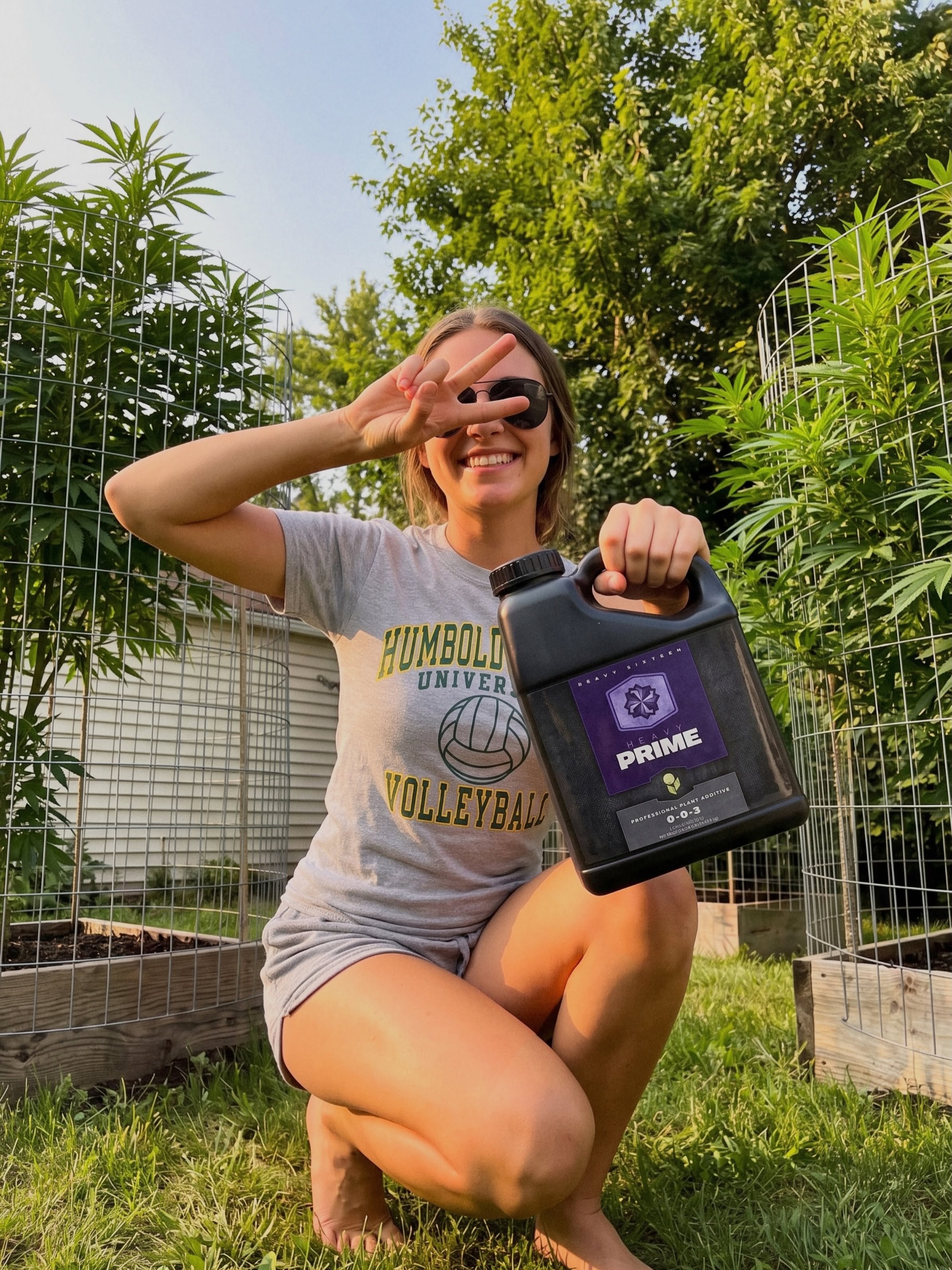 If your flower looks incredible but tastes flat, PRIME will change the game for your garden 🪴

At HEAVY 16, Prime is the backbone of our system—an ultra-diverse liquid formulation designed to run from veg through finish, in any medium.

Because “cardboard terps” don’t come from lack of inputs… they come from a lack of biological depth.

Prime is built as a layered microbial feed, delivering everything your root zone needs to fully activate nutrient conversion and plant metabolism:

• Humic & fulvic acids for nutrient transport
• Amino acids + B vitamins for metabolic function
• Kelp + phytohormones for growth signaling
• Carbohydrates for microbial energy
• A full spectrum of trace minerals + multiple potassium sources

It’s FUELING the system beneath the plant.

The result is:

👃 Loud, cultivar-specific terp profiles
🍯 Increased resin, oil production, and density
🌱 Stronger roots, healthier growth
🔥 Clean burn, full flavor 

#HEAVY16 #HEAVY16Prime #GetBigGetHEAVY